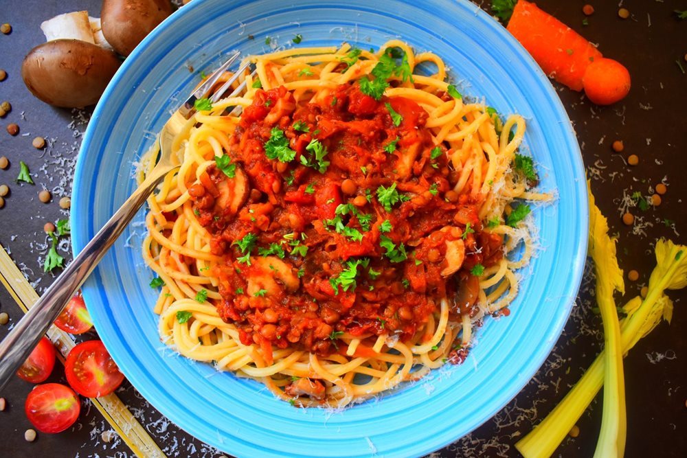 Green lentil bolognese